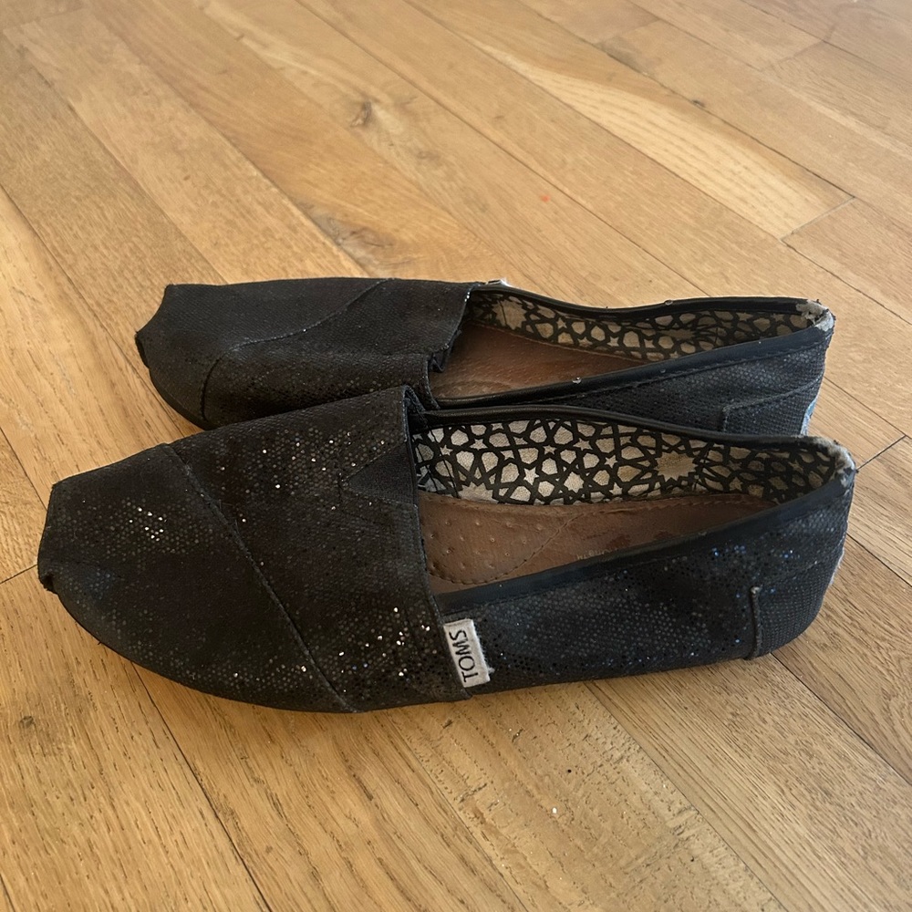 Women’s Toms Black Glitter Shoes